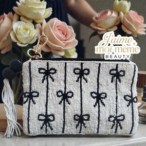 Coquette Bow Black and White Beaded Clutch Pouchette